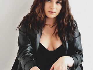 Erotyczny czat wideo CrimsonDusk