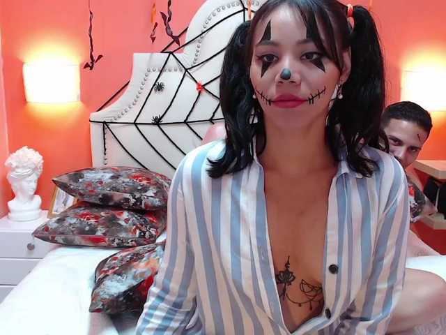 Zdjęcia CristiAndJuan Welcome to my room come and play with us