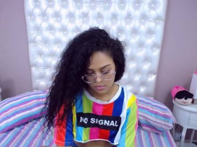 Zrzuty ekranu transmisji CristynRoice