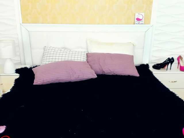 Zrzuty ekranu transmisji CrystalLady