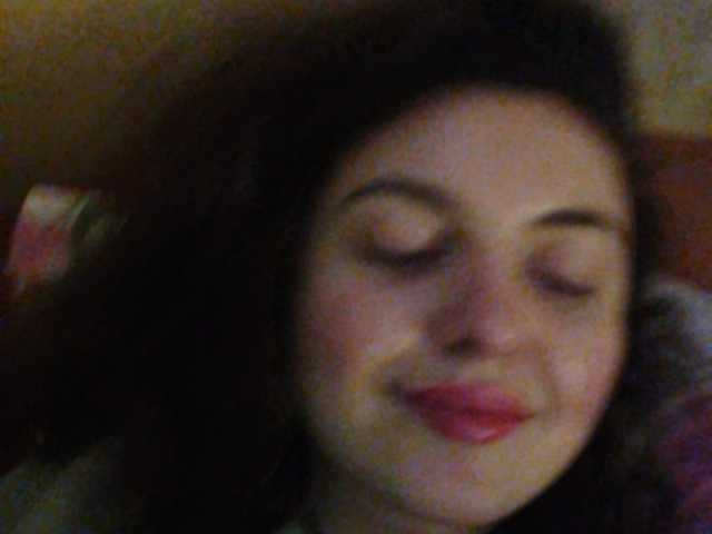 Zrzuty ekranu transmisji curly-fox