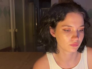 Erotyczny czat wideo curlymary