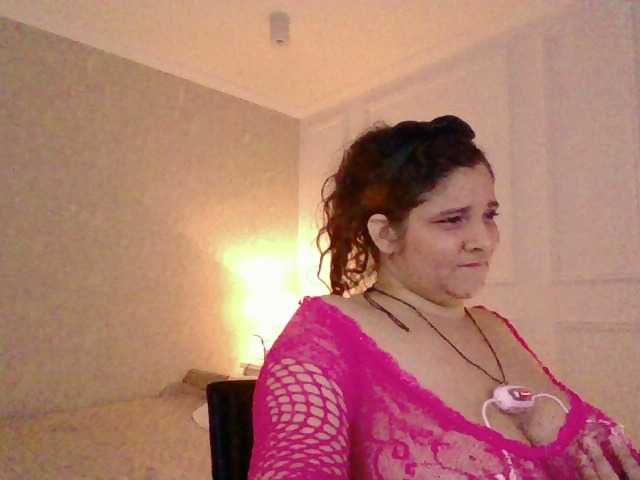 Zrzuty ekranu transmisji curvy69