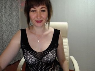 Zdjęcia CuteLindaWest Hey guys!:) Goal- #Dance #hot #pvt #c2c #fetish #feet #roleplay Tip to add at friendlist and for requests!