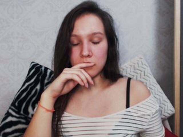 Zrzuty ekranu transmisji CuteLolissa