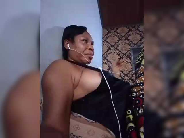 Zrzuty ekranu transmisji Thicknipples