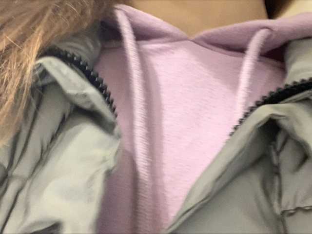 Zrzuty ekranu transmisji Eliness