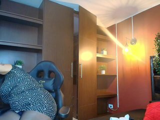 Erotyczny czat wideo DacotaAndersonDirty