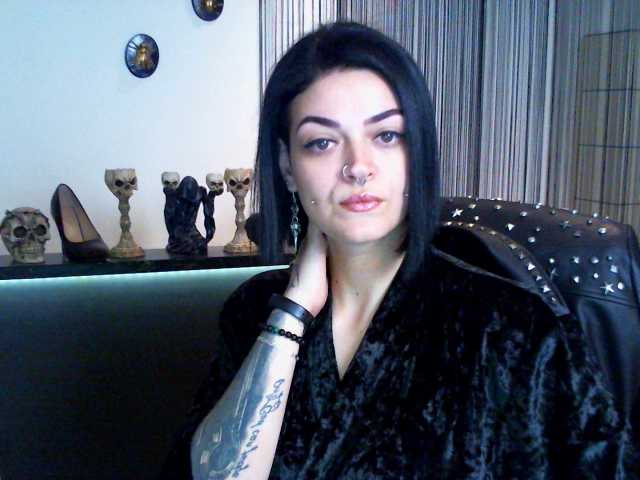 Zrzuty ekranu transmisji DaemonInk