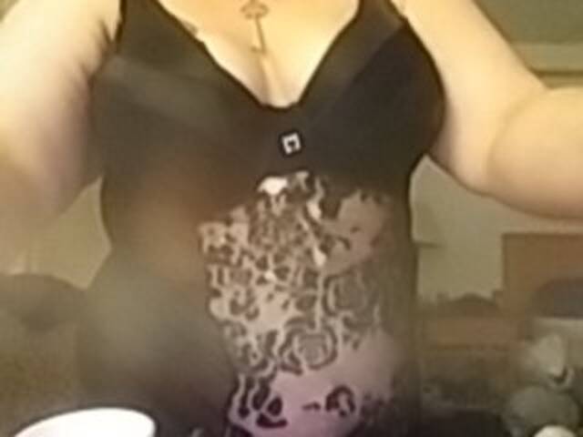 Zrzuty ekranu transmisji DaisyMaeKinks