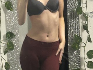 Erotyczny czat wideo Daisypeach