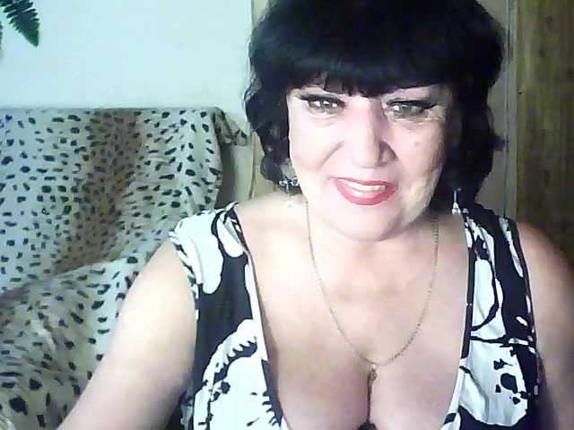 Zdjęcia dame89 All good mood) thanks a lot for tips) don't forget to put love) camera-20 tokens