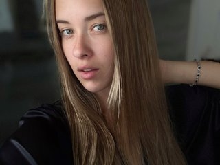 Erotyczny czat wideo DanikaDillan