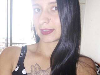 Erotyczny czat wideo danna-evans2