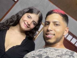 Erotyczny czat wideo Danna-Leo