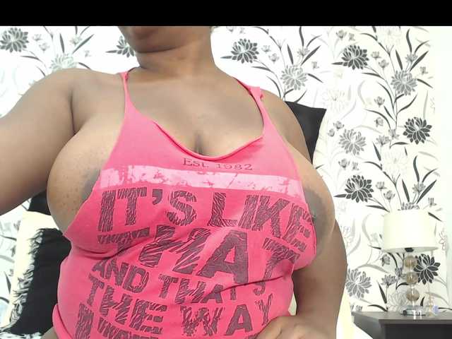 Zrzuty ekranu transmisji DannaBlack