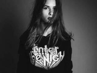 Erotyczny czat wideo darinali