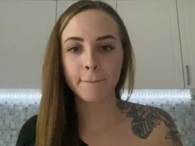 Zrzuty ekranu transmisji DarinaCrown