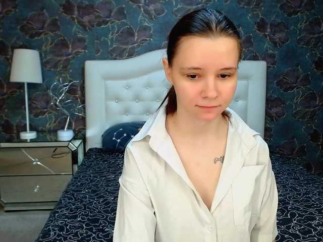 Zrzuty ekranu transmisji Dark-Shine