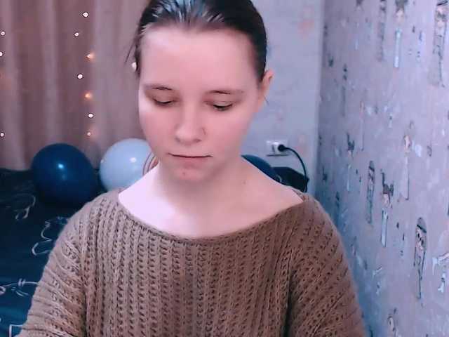Zrzuty ekranu transmisji Dark-Shine