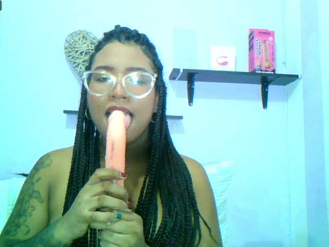 Zdjęcia darkessenxexx1 Hi my loveI'm very horny today And I want to ride you @total tokens At this moment I have @sofar tokens, Help me to fulfill it, they are missing @remain tokens