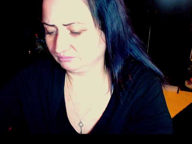 Zrzuty ekranu transmisji KinkyDomina