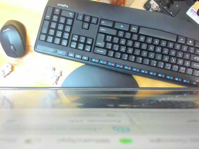 Zrzuty ekranu transmisji darlacampbell