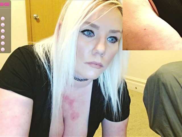 Zdjęcia DaughtersPlay Doing Privates now! Chat club 400$20 Phone# 600$30 only fans is bustyblonder