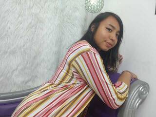 Erotyczny czat wideo DayanaTender