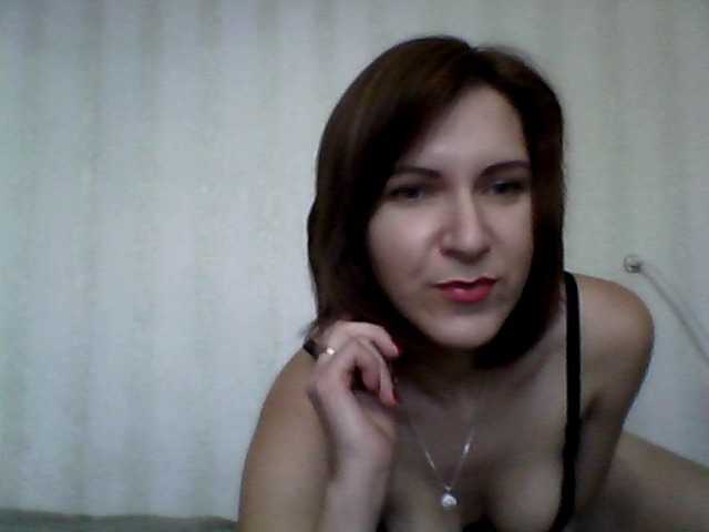 Zrzuty ekranu transmisji DebbieQMoon