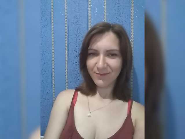 Zrzuty ekranu transmisji DebbieQMoon