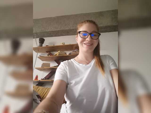 Zrzuty ekranu transmisji DeeanaEvans