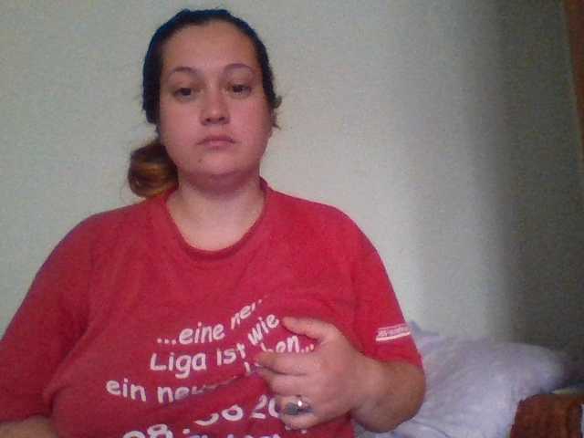 Zrzuty ekranu transmisji Deedeeg