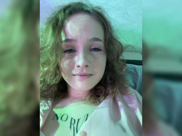 Zrzuty ekranu transmisji BunnyLegendary