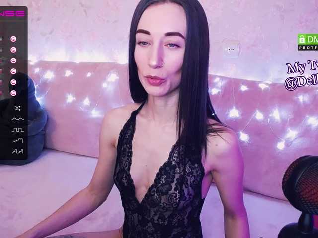 Zdjęcia DellyYummy Hello) Lovense works from 2 tokens.