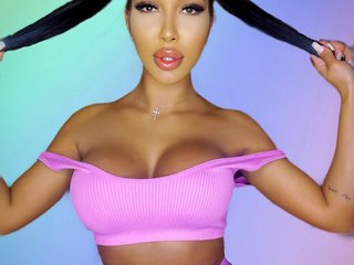 Erotyczny czat wideo Denise-Quinn