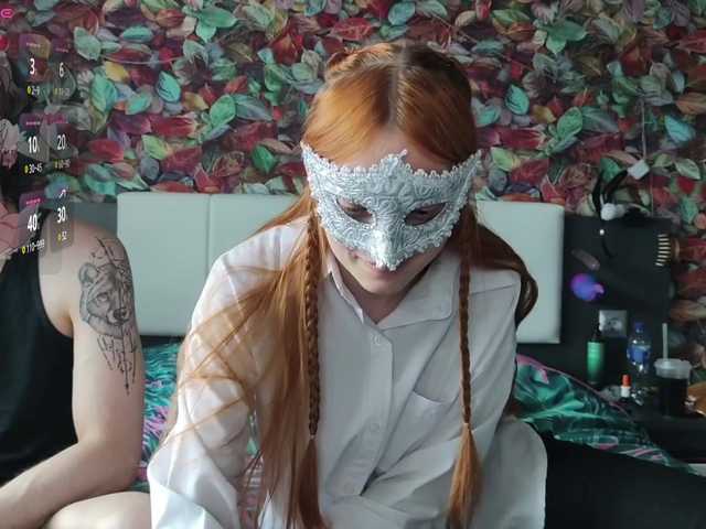 Zrzuty ekranu transmisji LittleKittyy