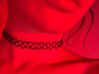 Erotyczny czat wideo DevilishDoll