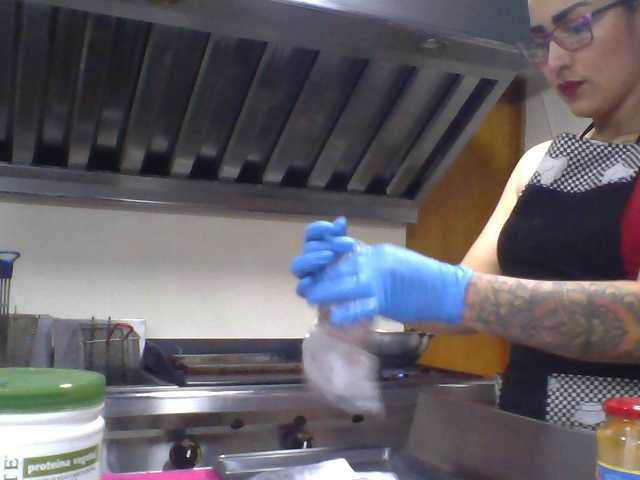 Zrzuty ekranu transmisji devilrose1