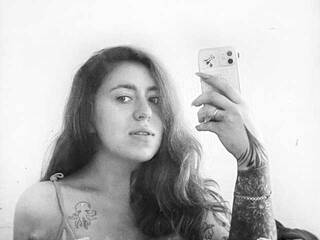 Erotyczny czat wideo FortuneCarmen