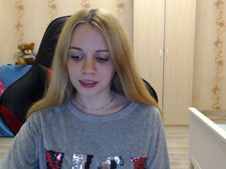 Zdjęcia Love_vikki Hello everyone, I am Victoria. Put Love :)) Add to friends / private messages-69. The most interesting fantasies in full private chat;) Let's go play? In the money box 10000 7926 Collected 2074 Left