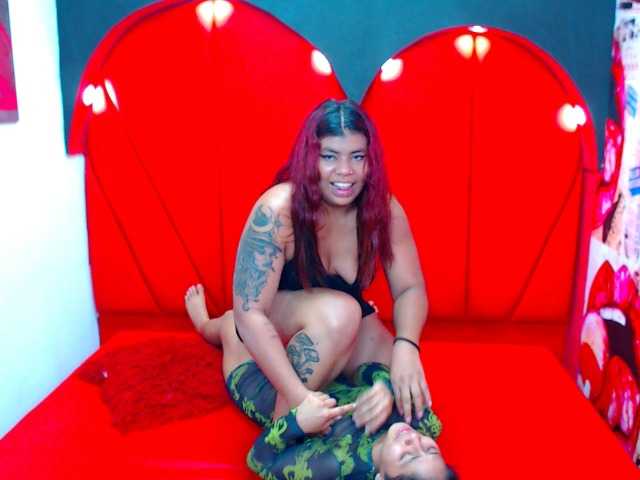 Zrzuty ekranu transmisji devoraNroxxan