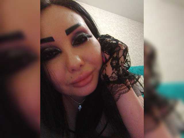 Zrzuty ekranu transmisji DiamondKey