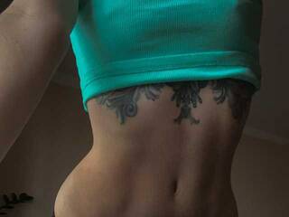 Erotyczny czat wideo Koshkojena