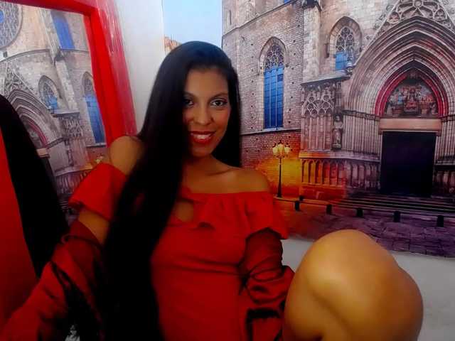 Zdjęcia dinaraxxxx Hello guys well come ah my room I hope to be ready to have fun and have a richness with me a pleasure my name is Dinara Welcome