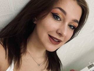 Erotyczny czat wideo Disha-Lee