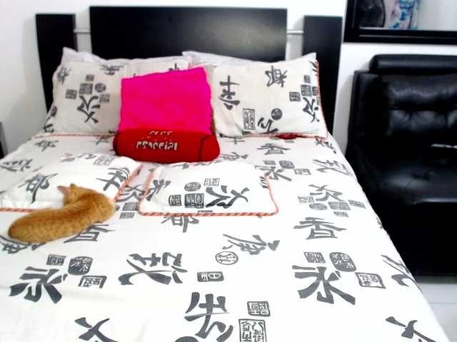 Zrzuty ekranu transmisji titsbiglovers