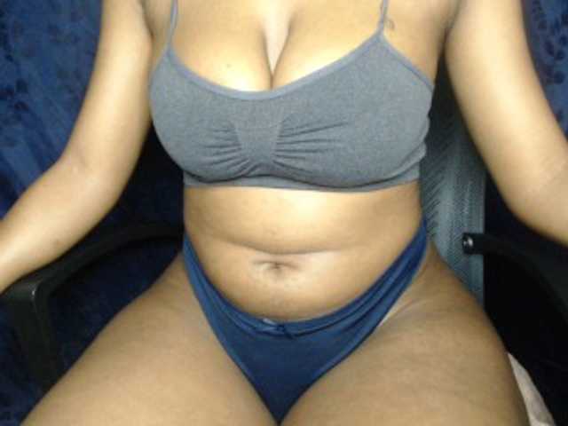 Zdjęcia DivineGoddes #squirt #cum #bigboobs #bigass #ebony #lush #lovense goal 2000 tks cum show❤️500 tks show boobs ❤️ 1000 tks flash pussy