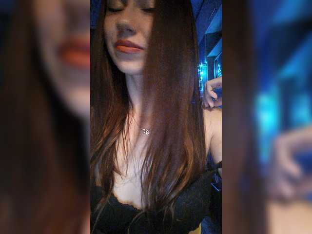 Zrzuty ekranu transmisji DobrayaCobra