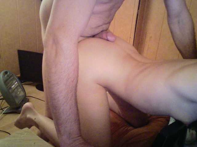 Zrzuty ekranu transmisji Doggysx